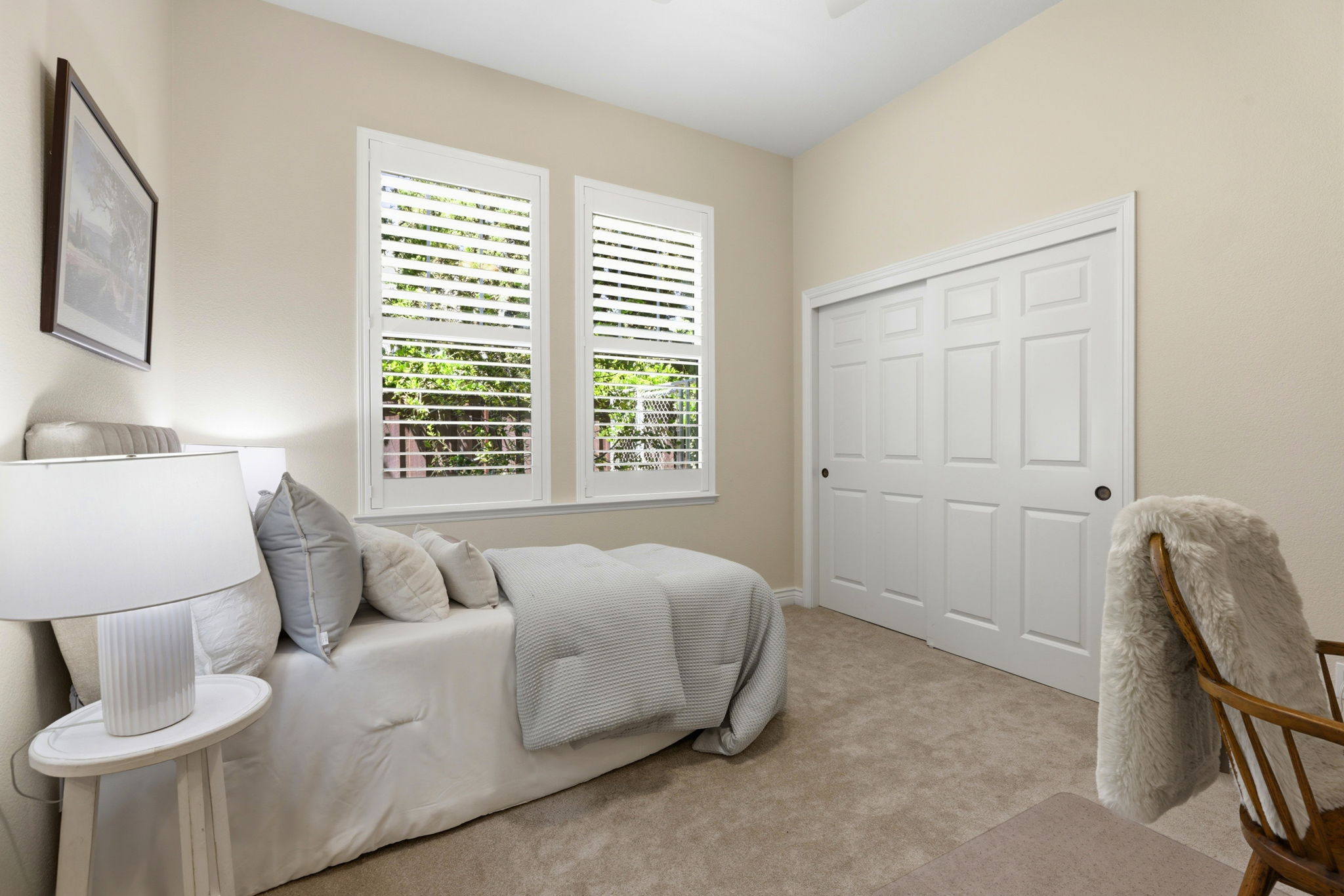 033_F8_3166 Belmont Ct