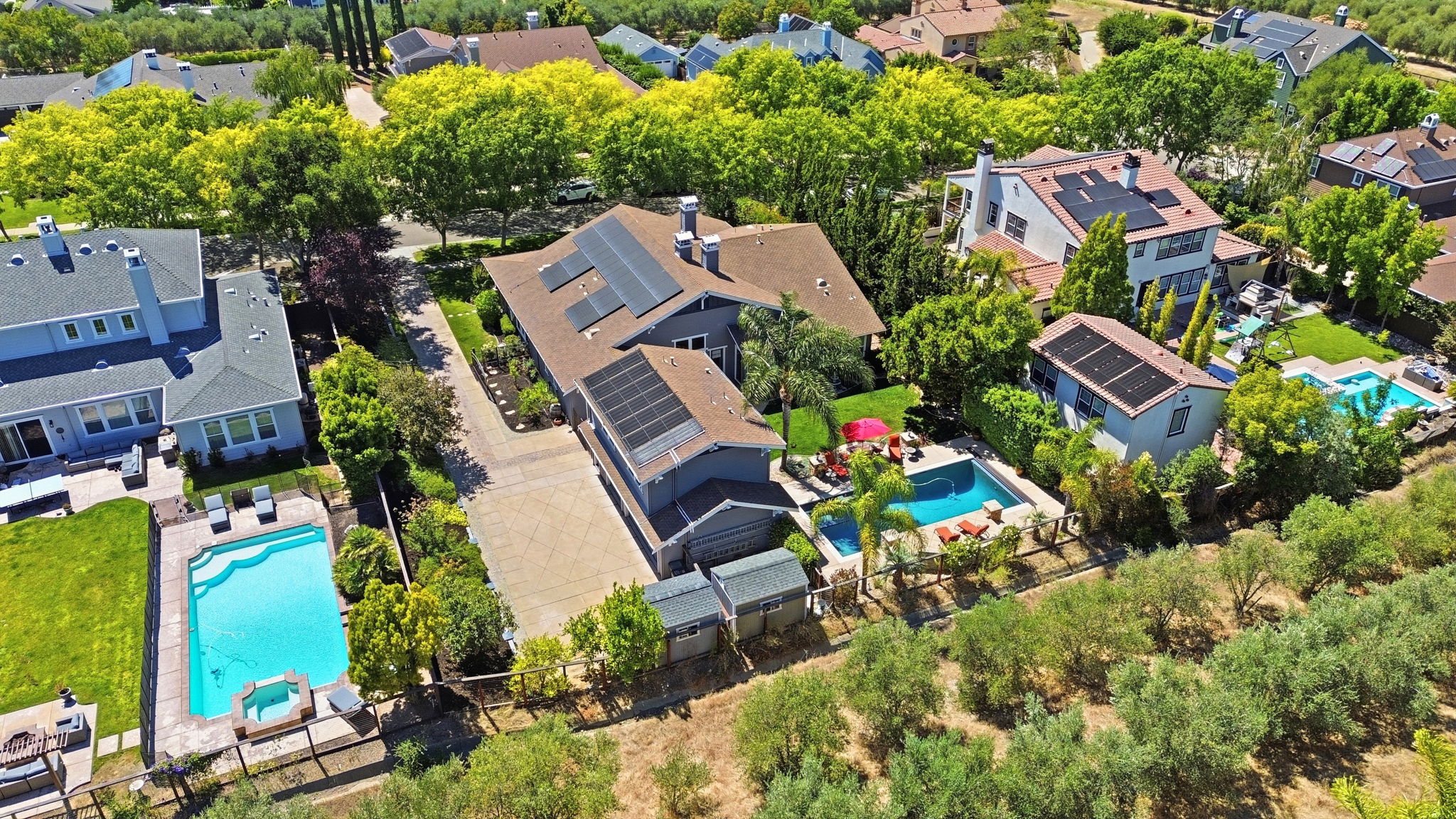 010_F8_AERIAL_3166 Belmont Ct