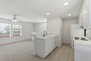 025_F8_3166 Belmont Ct