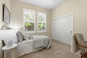033_F8_3166 Belmont Ct