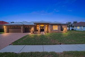  Photo 0