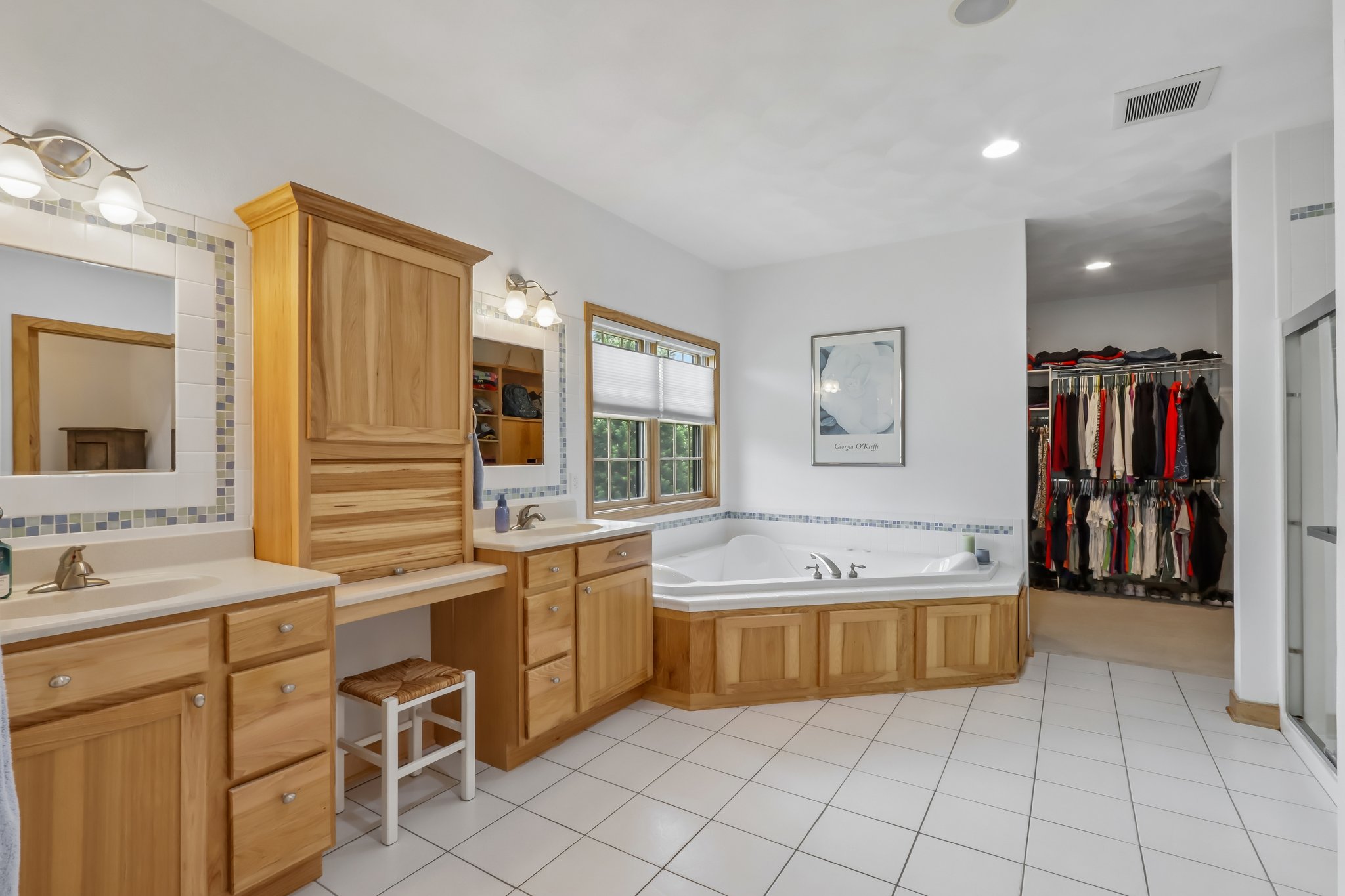 lorrabud ln-S1106-045.jpg
