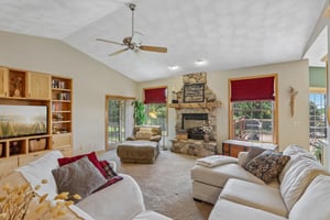 lorrabud ln-S1106-009.jpg