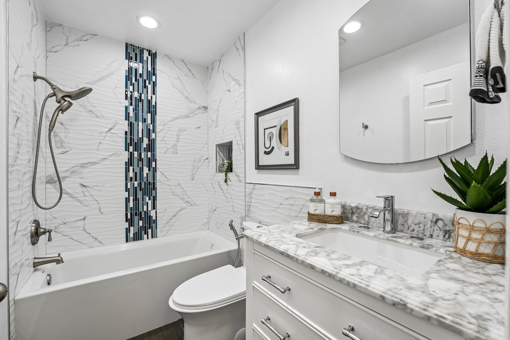 Payne Ave 49-S3105-028.jpg