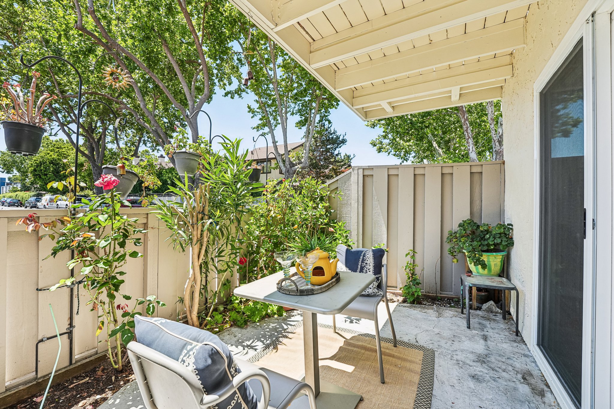 Payne Ave 49-S3105-053.jpg