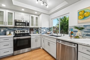 Payne Ave 49-S3105-018.jpg