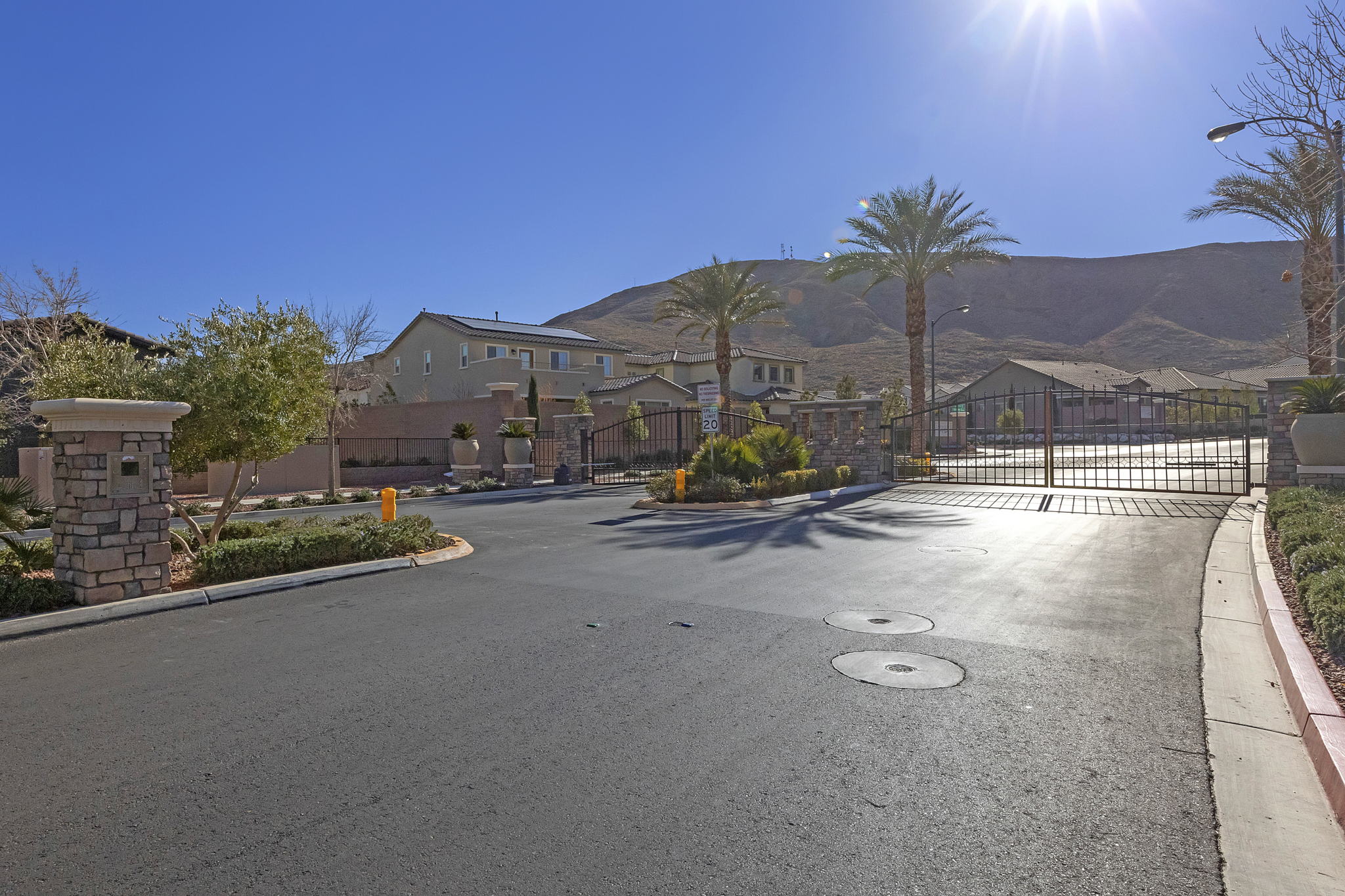 3169 Molinos Dr, Las Vegas, NV 89141, USA Photo 40