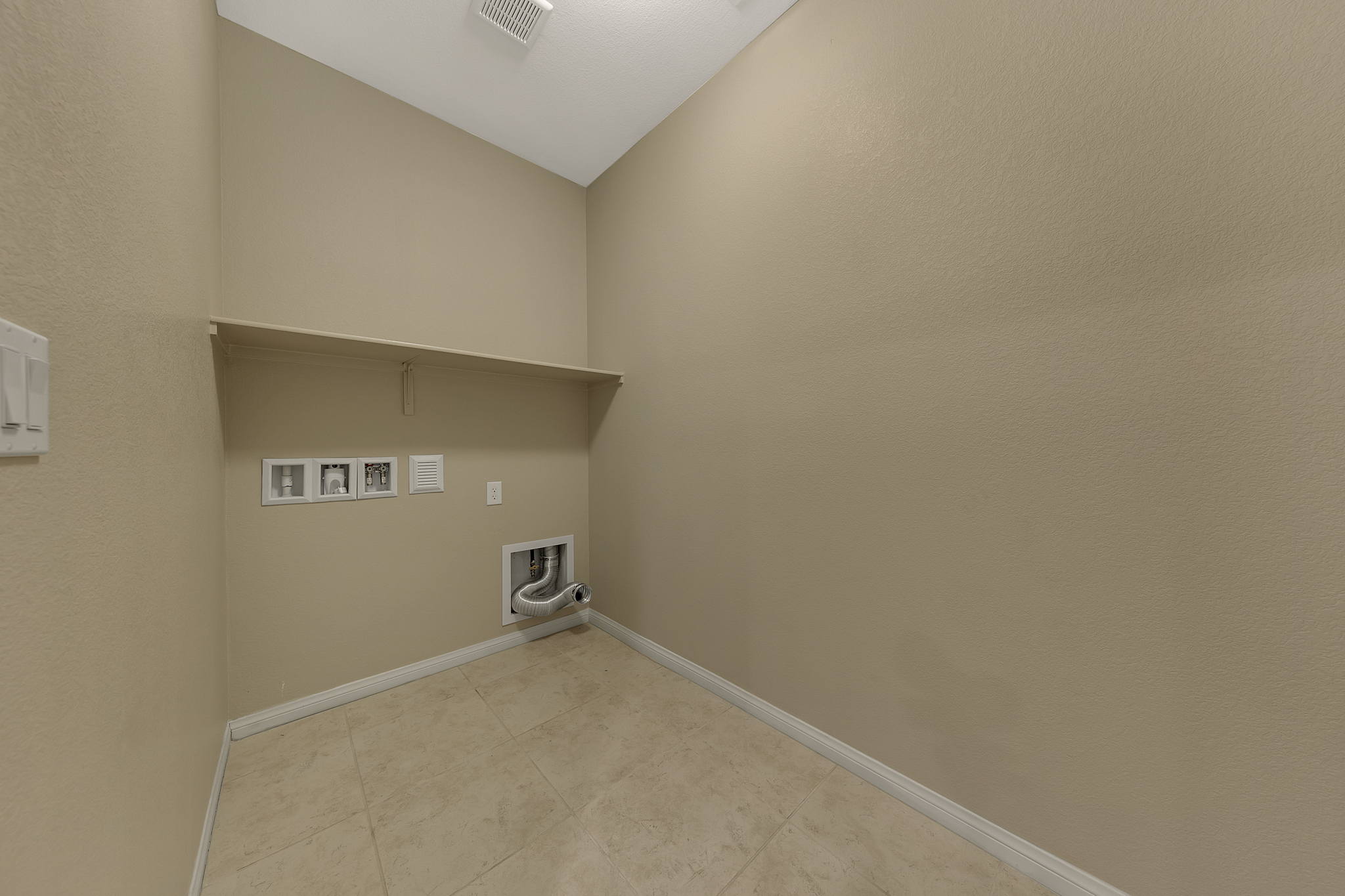 3169 Molinos Dr, Las Vegas, NV 89141, USA Photo 18