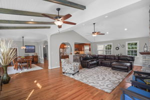 317 Booth St, Gaithersburg, MD 20878, USA Photo 14
