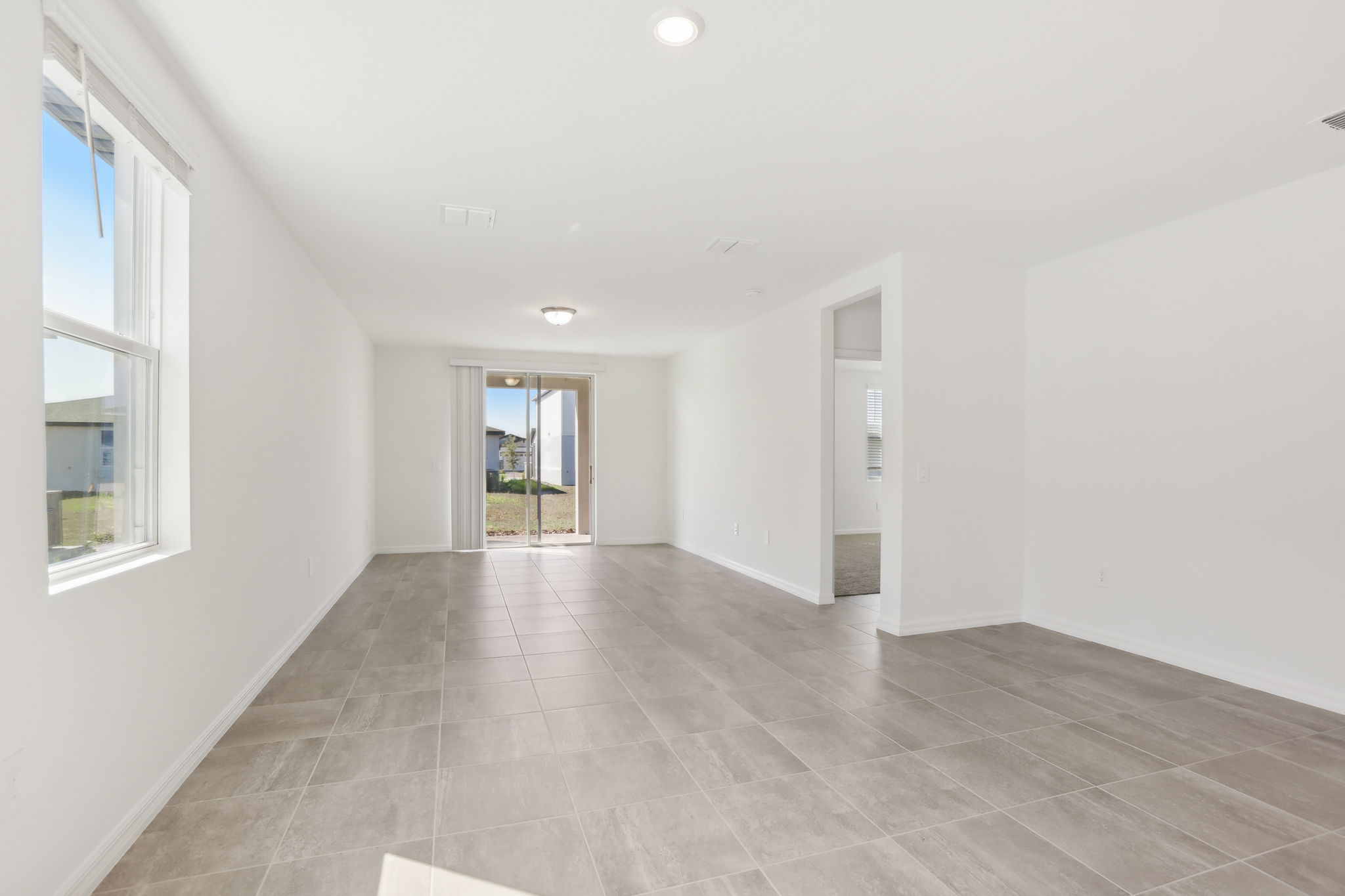 Orlando - Springs at Lake Alfred - 317 Castle Drive, Lake Alfred, Florida 34714 - 007
