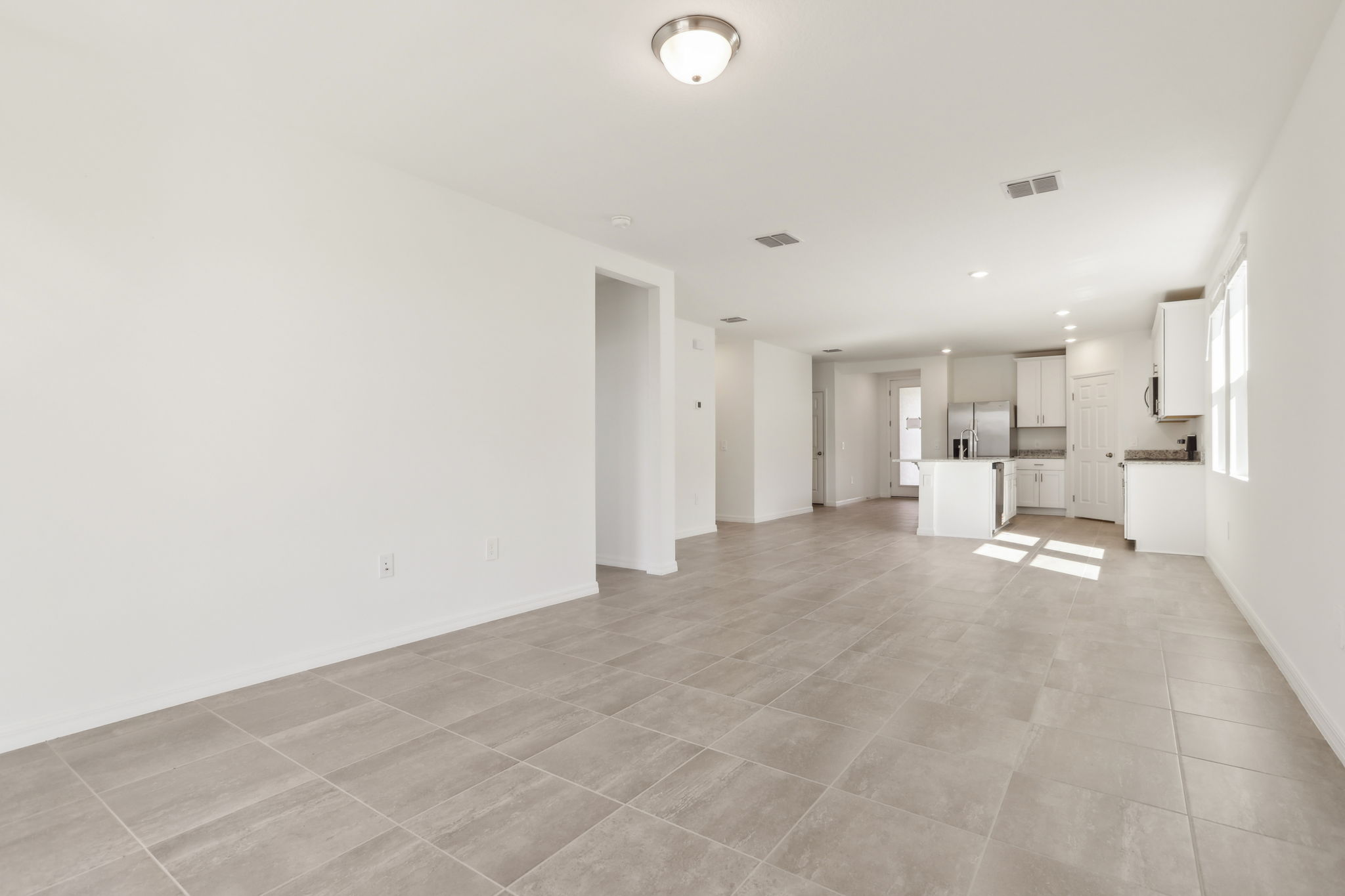 Orlando - Springs at Lake Alfred - 317 Castle Drive, Lake Alfred, Florida 34714 - 011