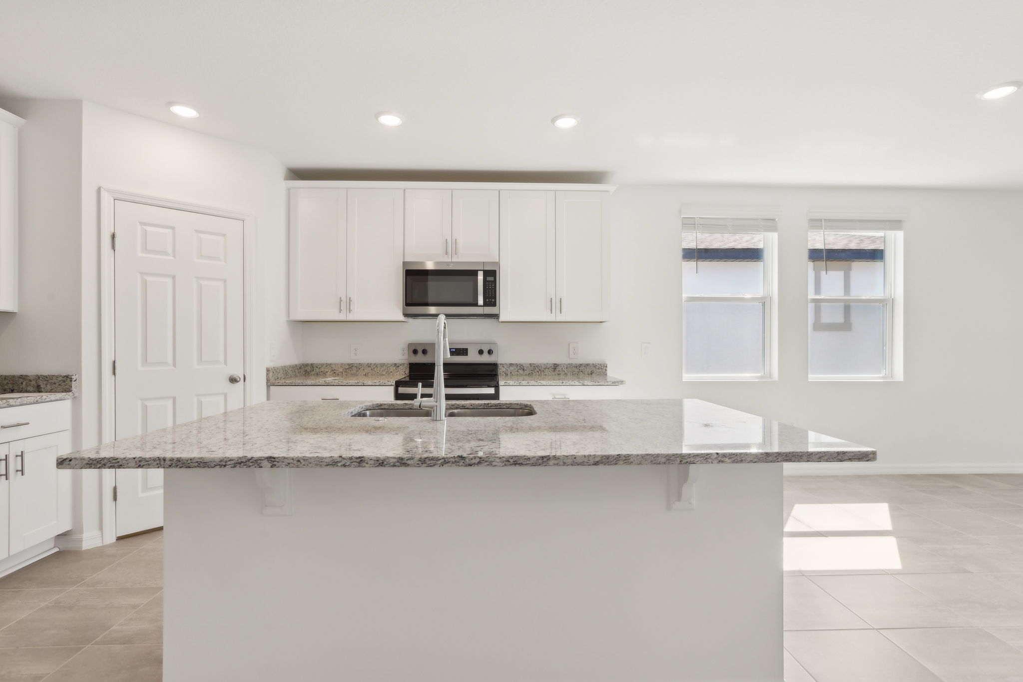 Orlando - Springs at Lake Alfred - 317 Castle Drive, Lake Alfred, Florida 34714 - 016