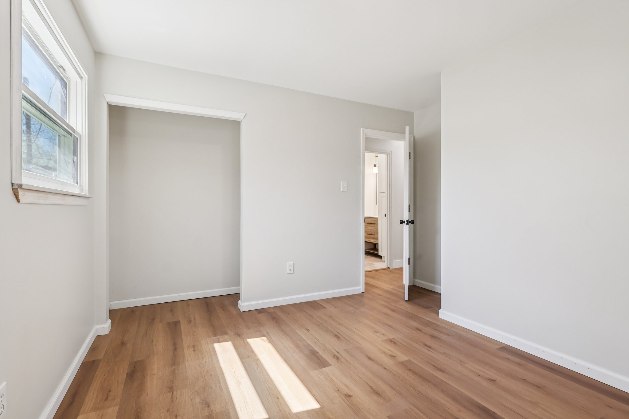 Cayuga Trail-S0704-023.jpg