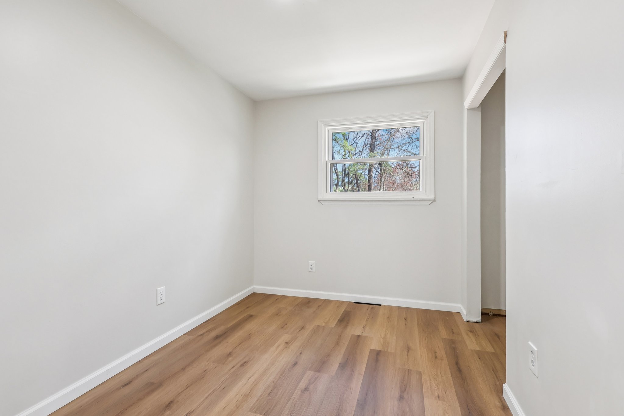 Cayuga Trail-S0704-025.jpg