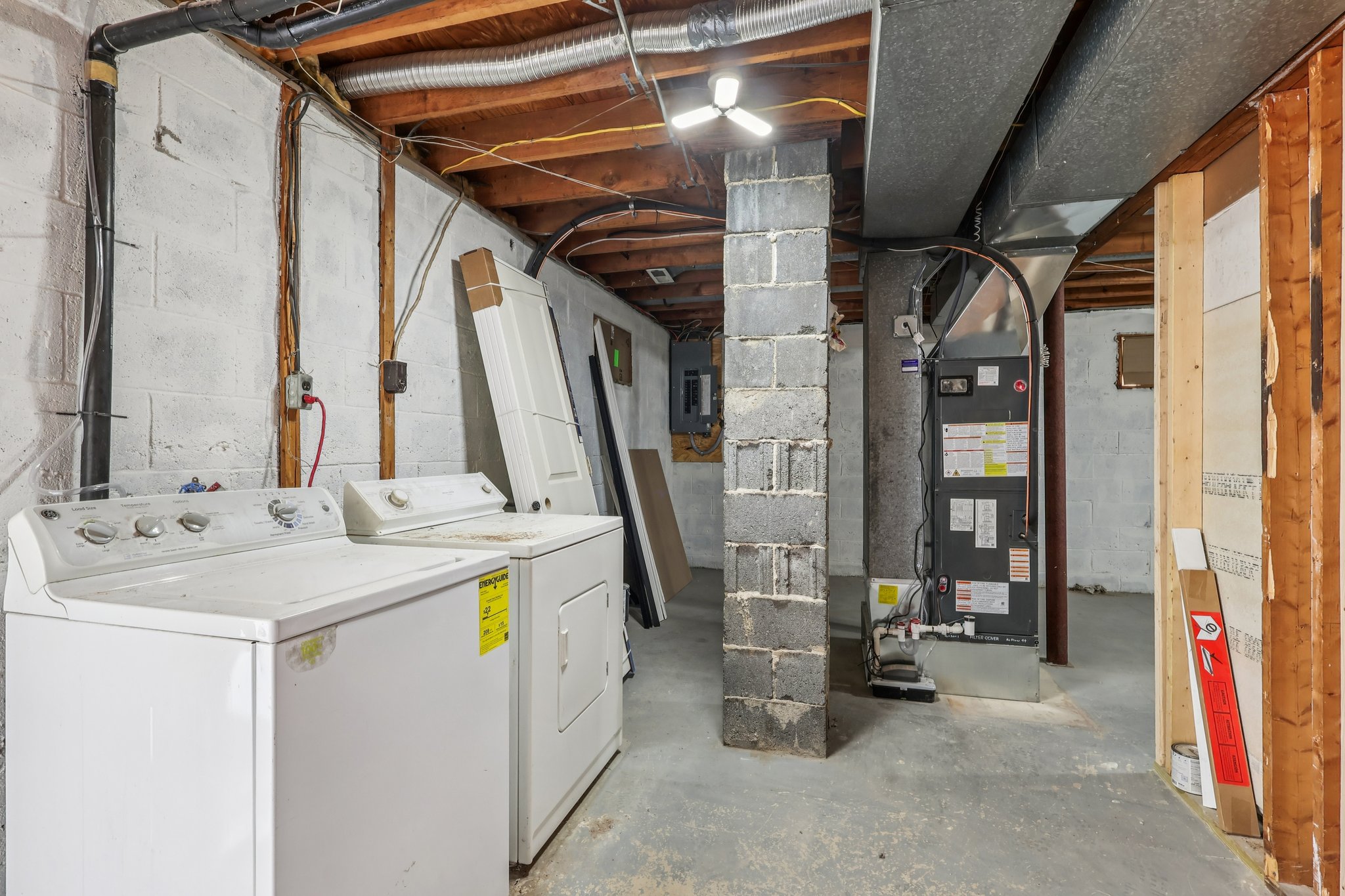 Cayuga Trail-S0704-032.jpg