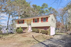 Cayuga Trail-S0704-002.jpg