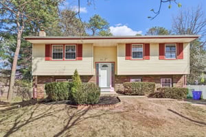 Cayuga Trail-S0704-004.jpg