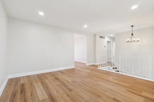 Cayuga Trail-S0704-005.jpg