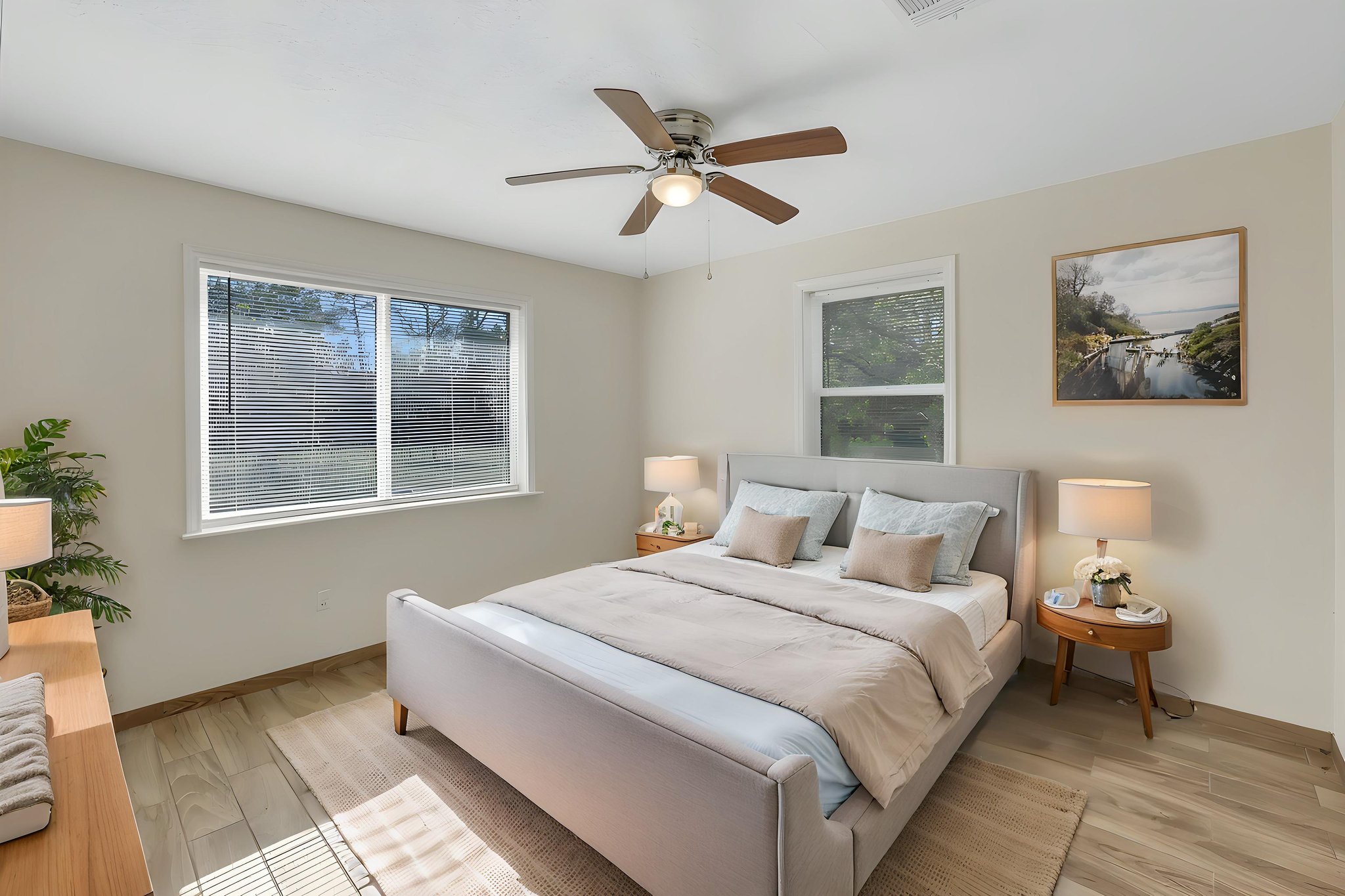 IMG_4291 virtually staged.jpeg