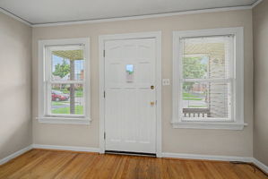  Photo 4