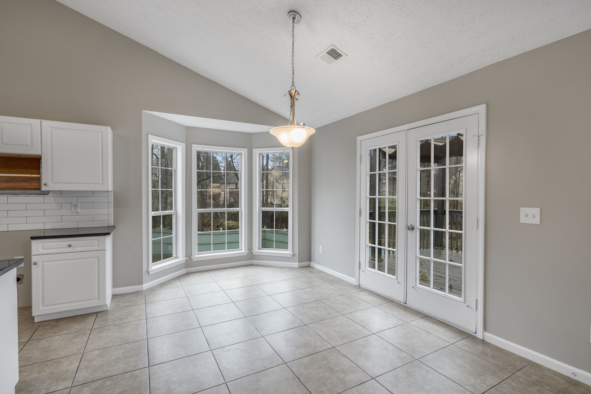 317 Hickory Pointe Ct, Villa Rica, GA 30180, USA Photo 12