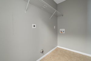 317 Hickory Pointe Ct, Villa Rica, GA 30180, USA Photo 20