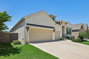 Independence Dr-S0405-003.jpg