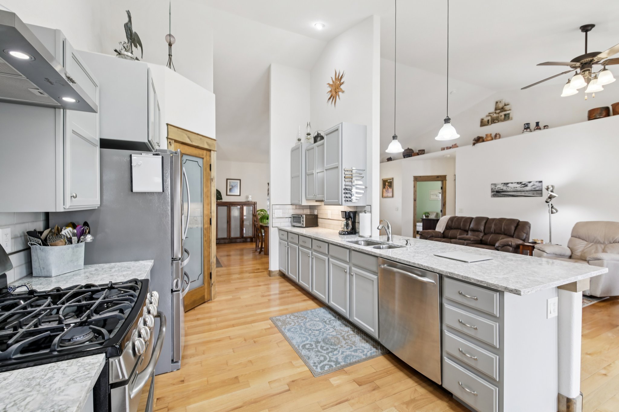 Kirkland Ln-S1303-012.jpg
