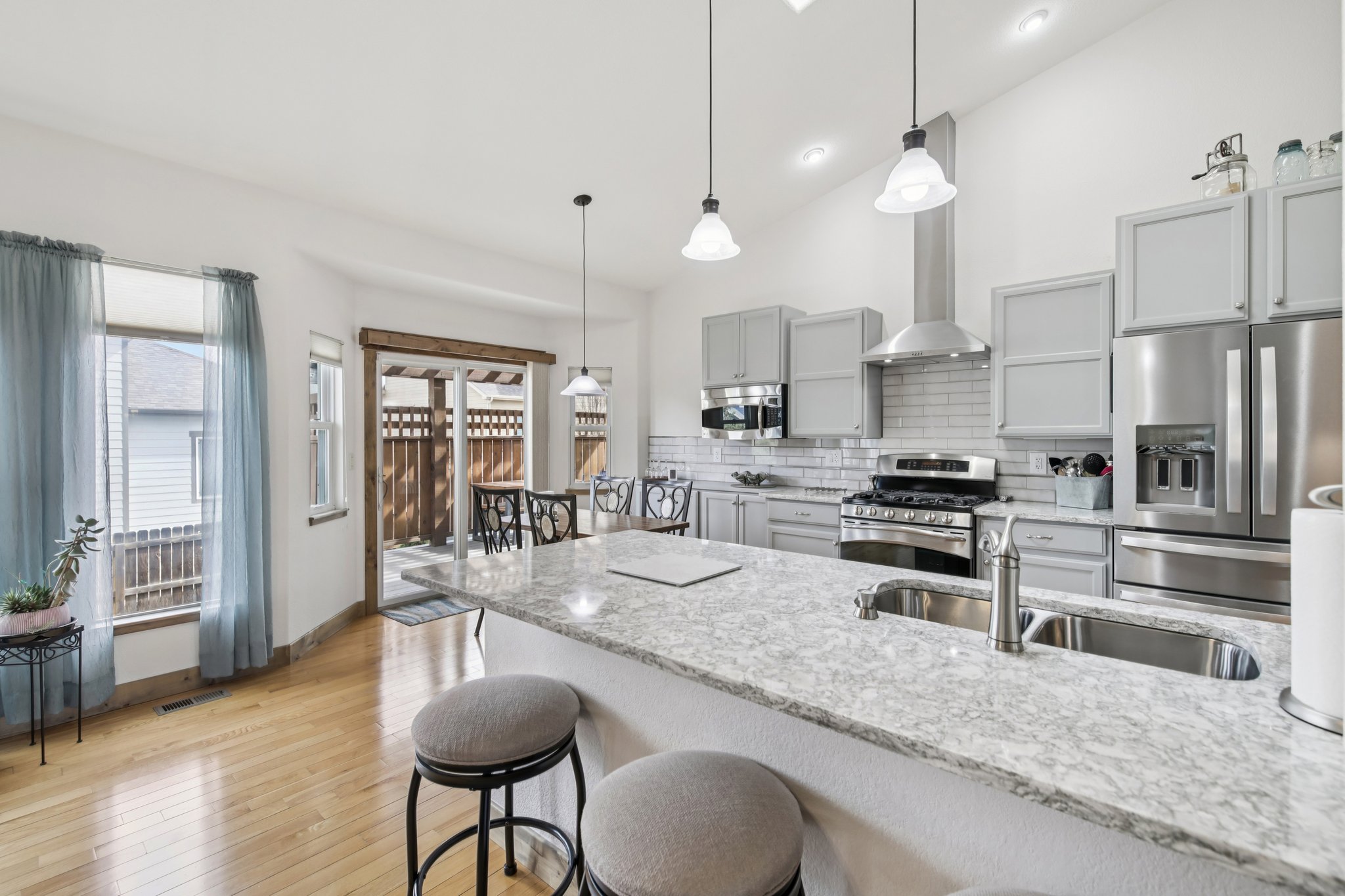 Kirkland Ln-S1303-013.jpg