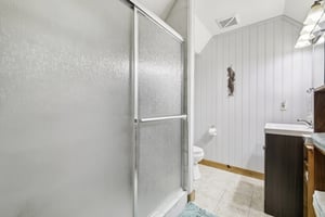 Kirkland Ln-S1303-038.jpg