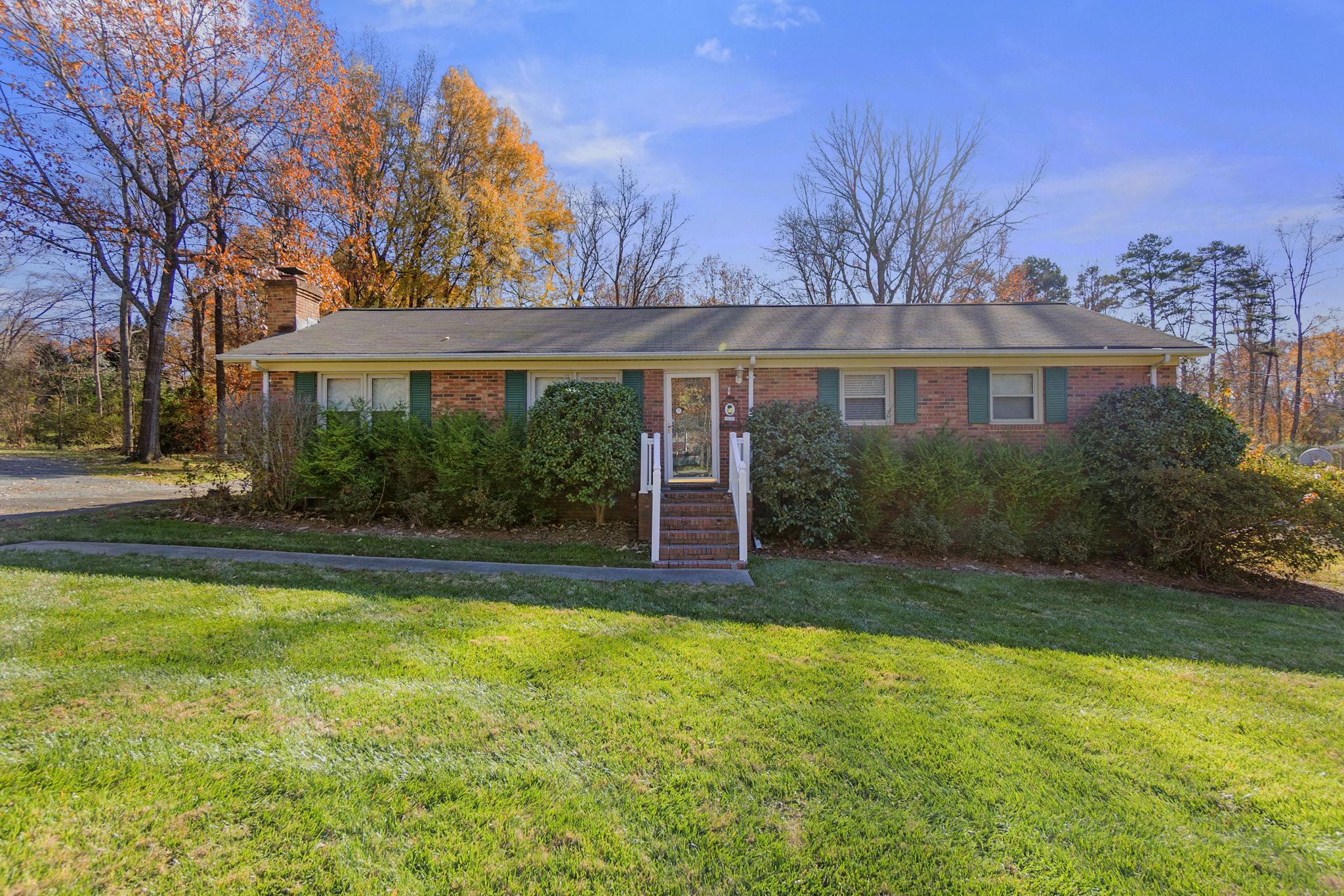 317 Middleton Ave, Matthews, NC 28104 HD BROS