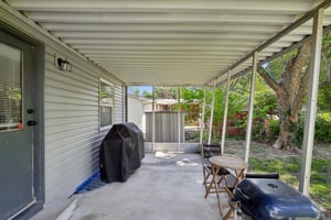 N Cochise Dr-S0506-026.jpg