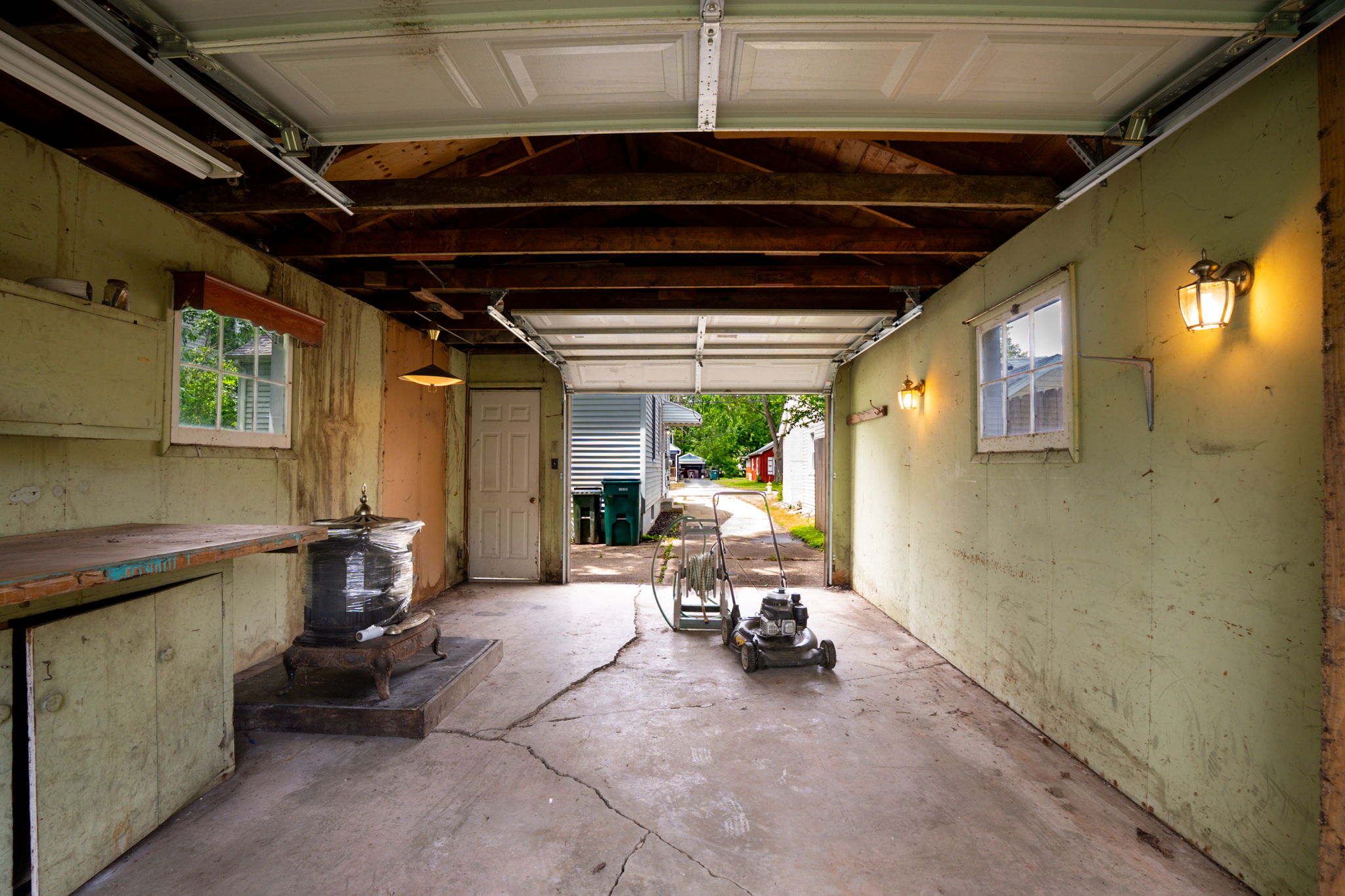  Photo 12
