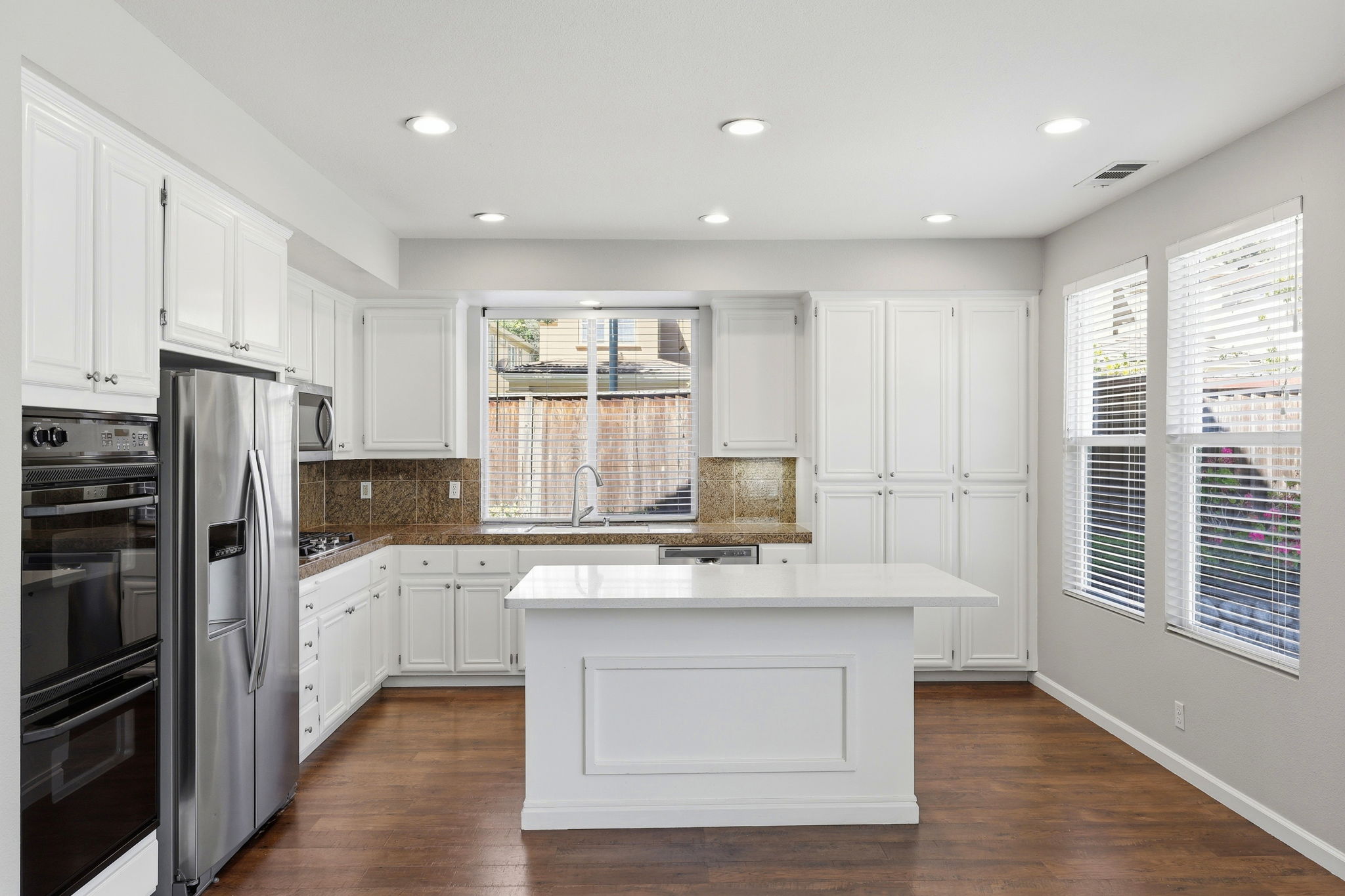 014_F8_317 Pearlgrass Ln