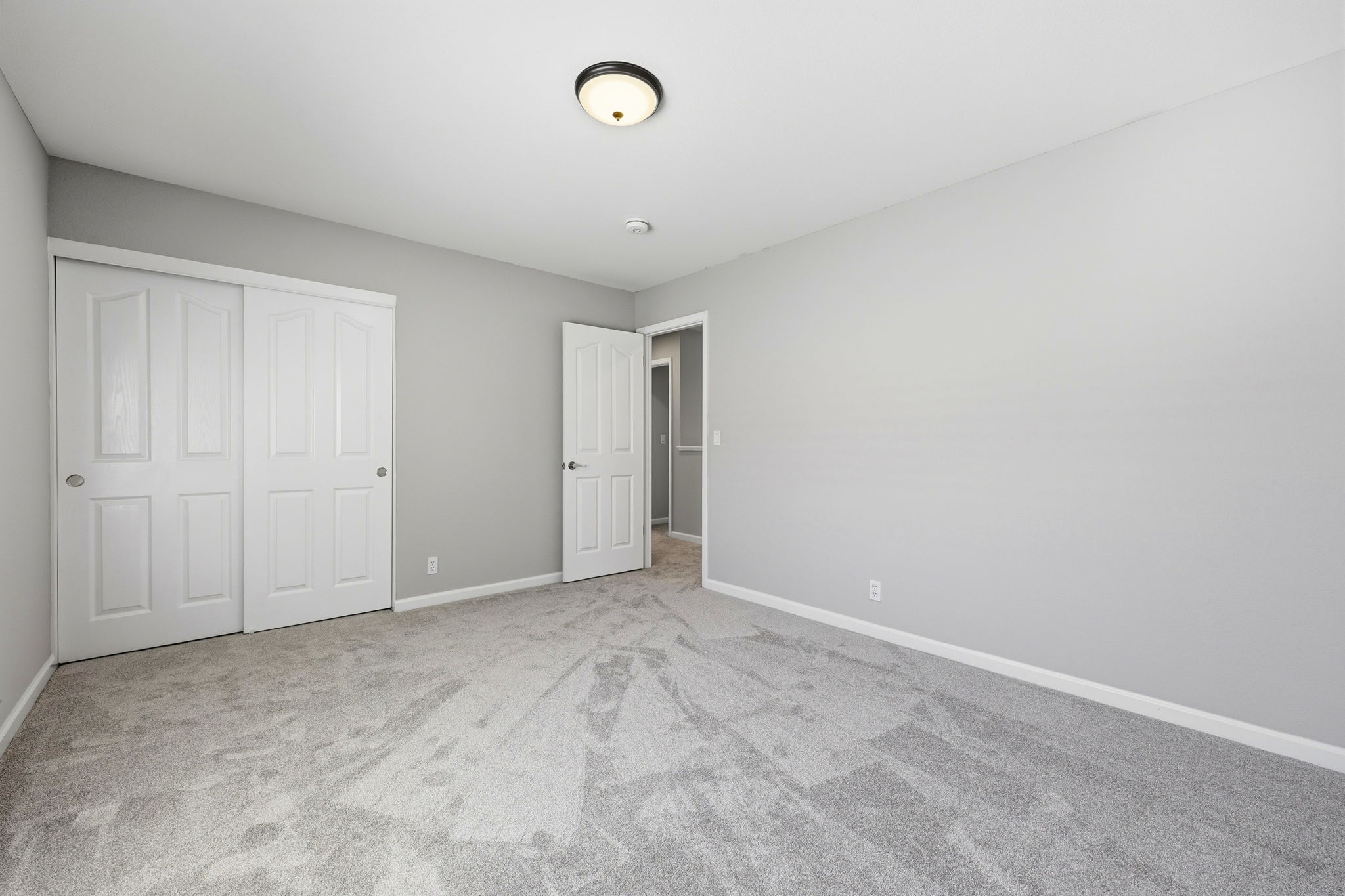 025_F8_317 Pearlgrass Ln