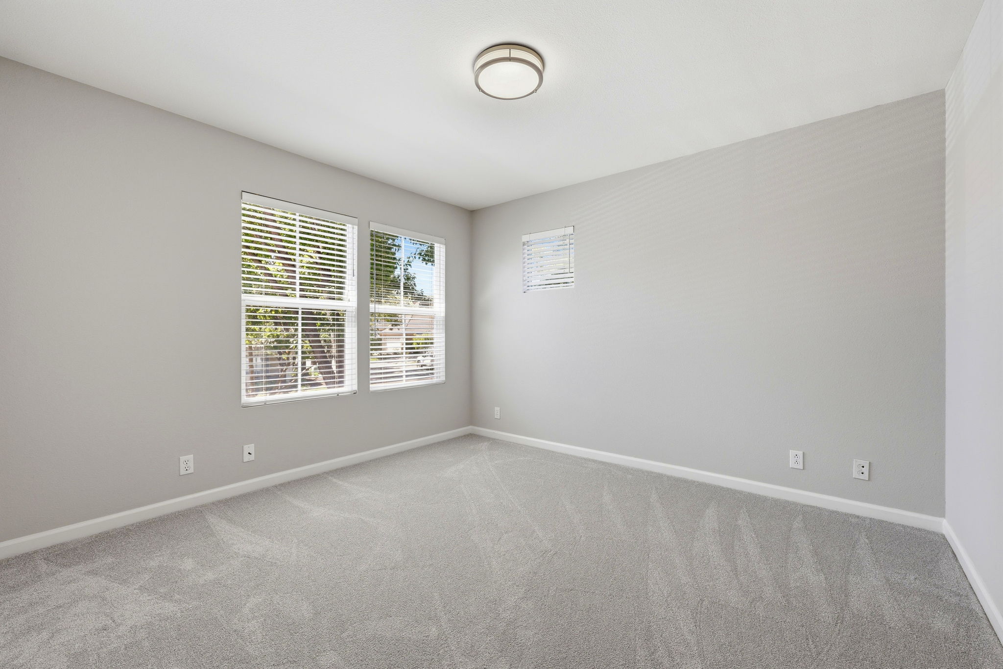 028_F8_317 Pearlgrass Ln