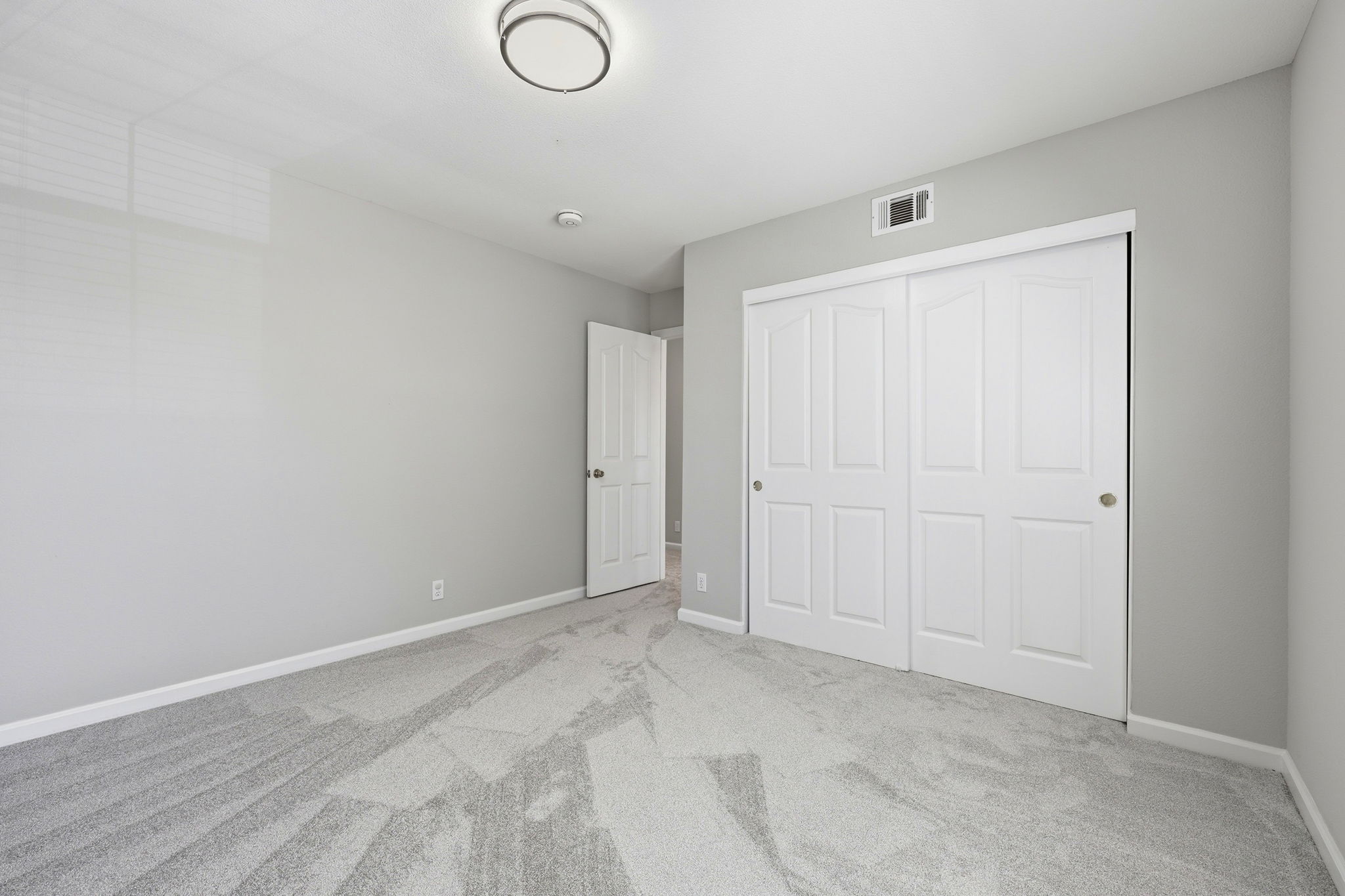 029_F8_317 Pearlgrass Ln