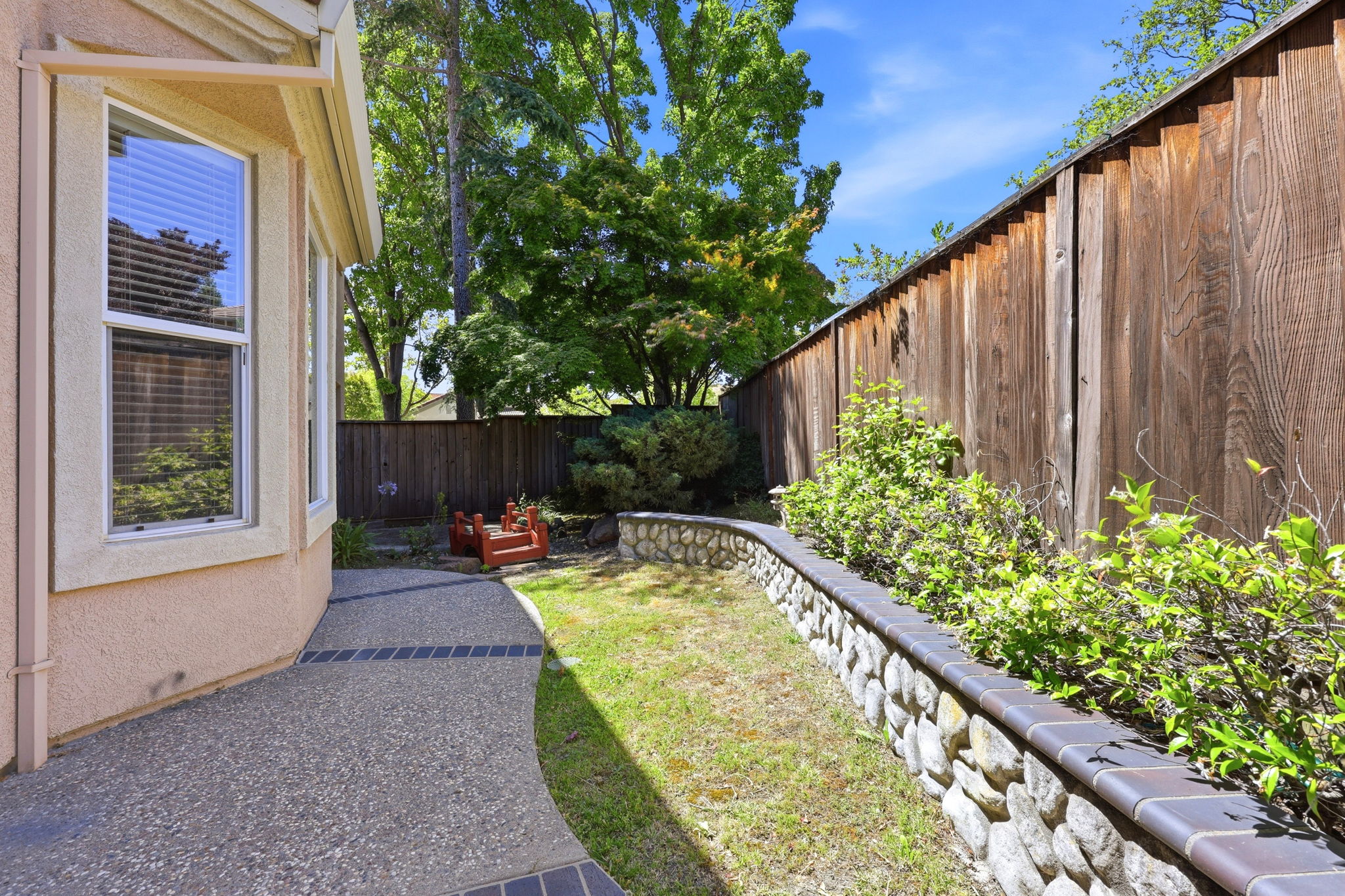 042_F8_317 Pearlgrass Ln