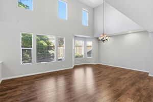 007_F8_317 Pearlgrass Ln