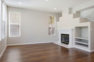 010_F8_317 Pearlgrass Ln