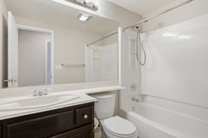 032_F8_317 Pearlgrass Ln