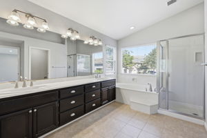 033_F8_317 Pearlgrass Ln