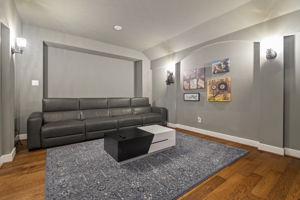  Photo 34