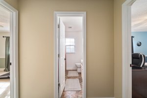  Photo 33