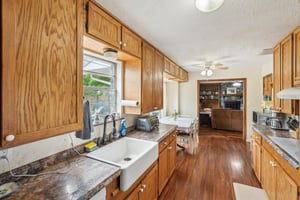 Wewoka Dr-0105-013.jpg