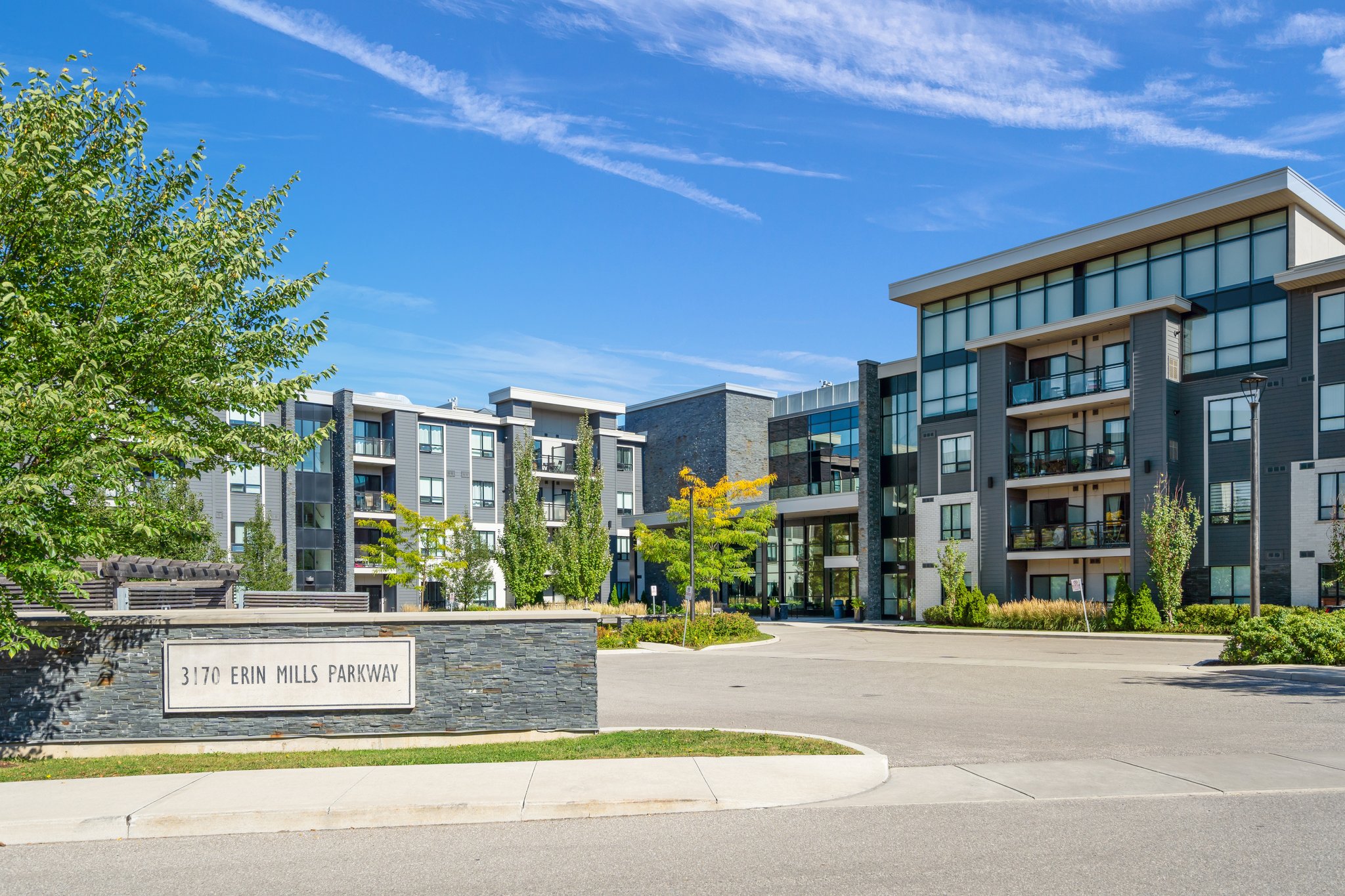 3170 Erin Mills Pkwy, Mississauga, ON L5L 1W8, Canada