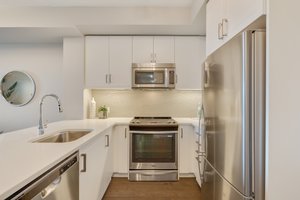 3170 Erin Mills Pkwy, Mississauga, ON L5L 1W8, Canada Photo 16