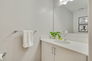 3170 Erin Mills Pkwy, Mississauga, ON L5L 1W8, Canada Photo 36