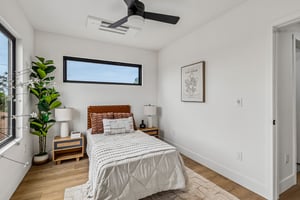L St-S2809-016.jpg