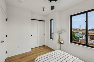 L St-S2809-018.jpg